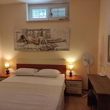 Nice-Comfort-Lux Apartment 95M2 Near The Beach Medulin Eksteriør billede