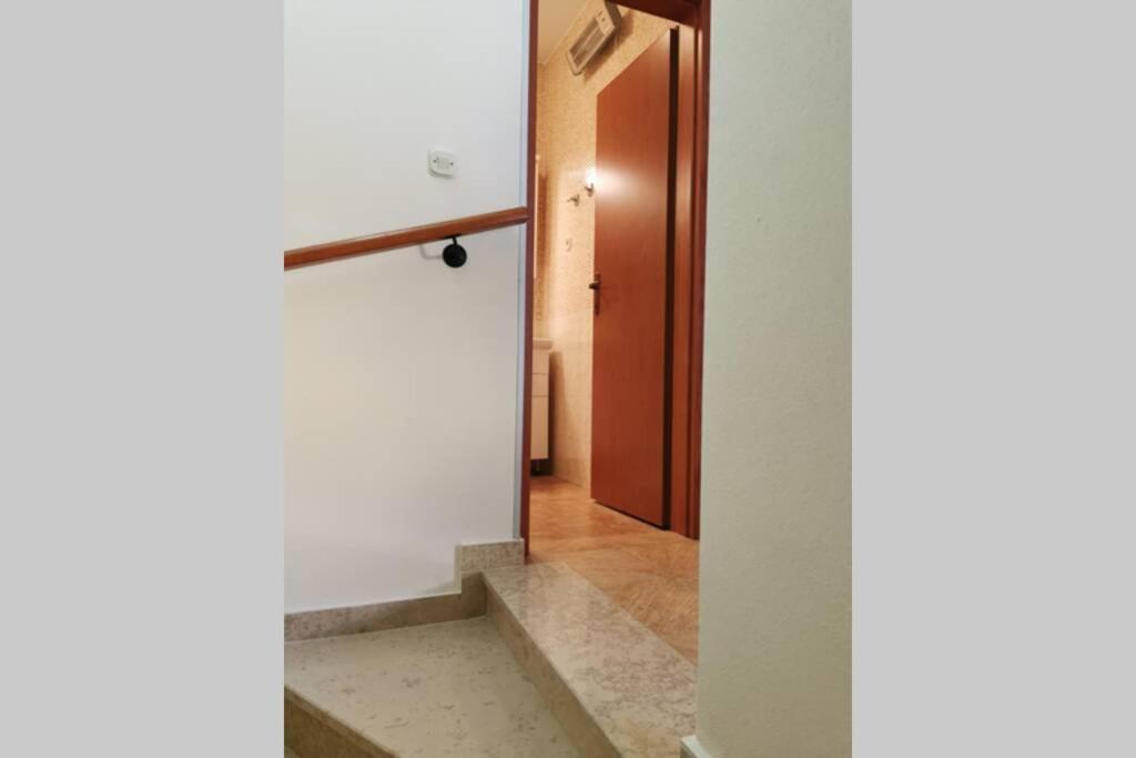 Nice-Comfort-Lux Apartment 95M2 Near The Beach Medulin Eksteriør billede