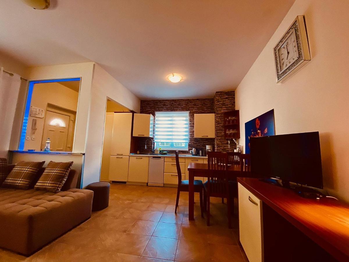 Nice-Comfort-Lux Apartment 95M2 Near The Beach Medulin Eksteriør billede